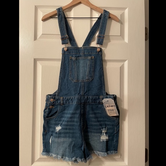 Pink Lily medium wash distressed denim overall shorts - Picture 1 of 2